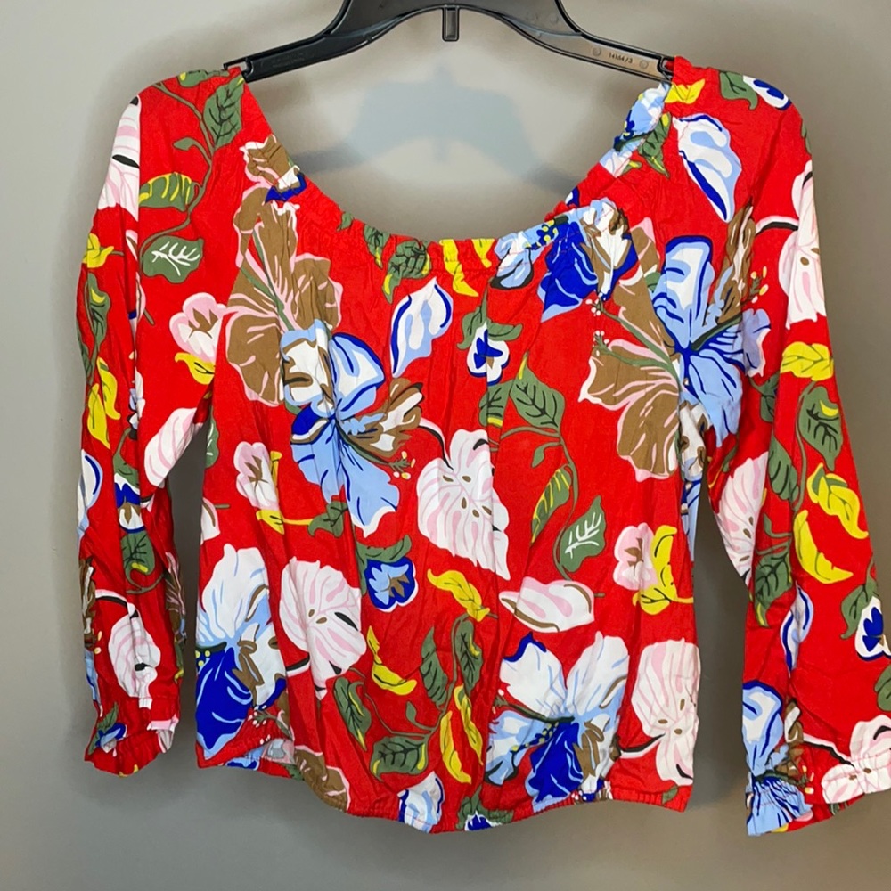 Floral Stretchy Top